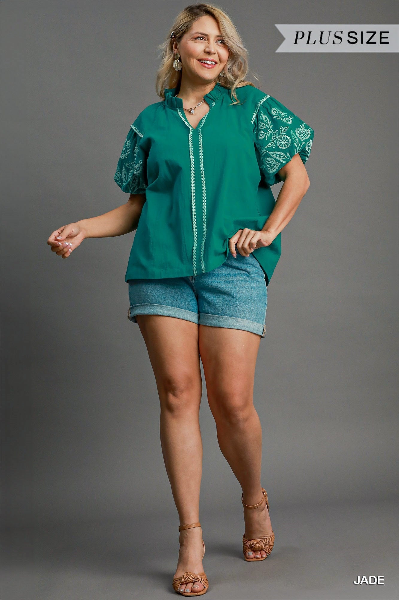 Plus Jade Embroidered Puff Sleeve Blouse