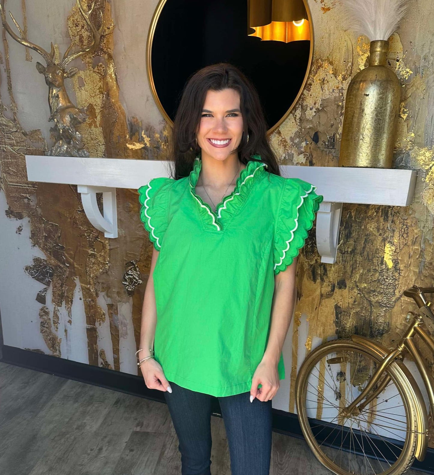 Green Scalloped Neckline and Sleeved Top