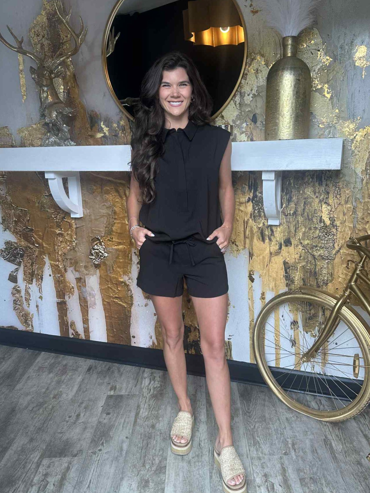 Liverpool Black Set Top