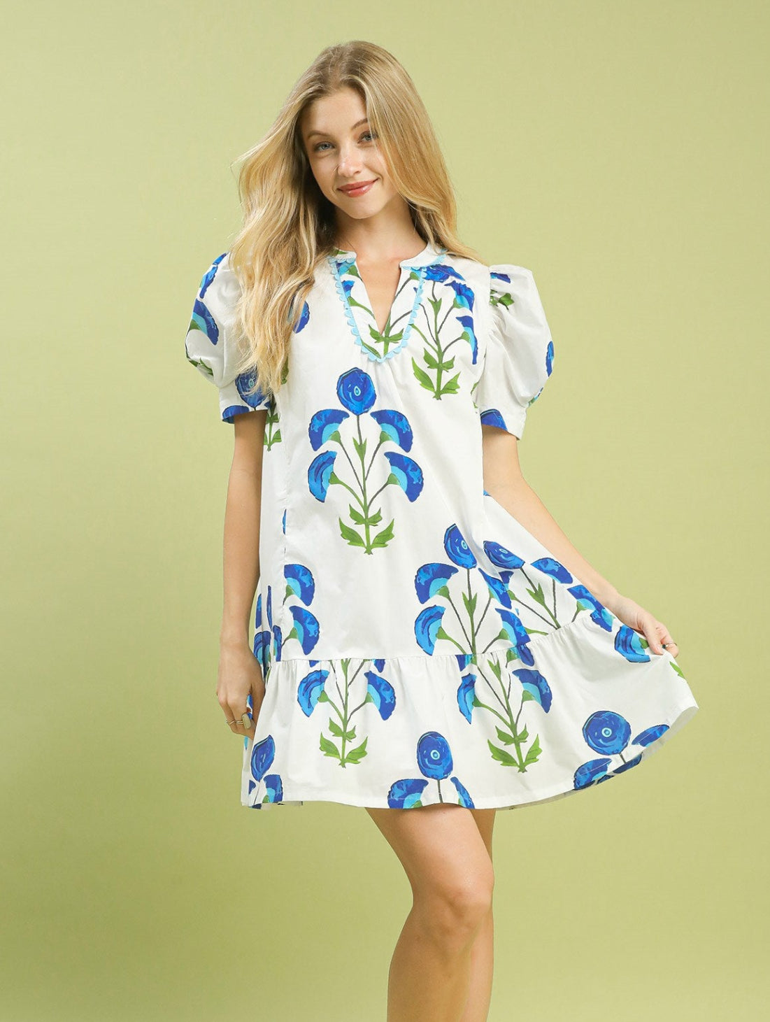 Off White Floral Print Mini Dress with Scallop Trim
