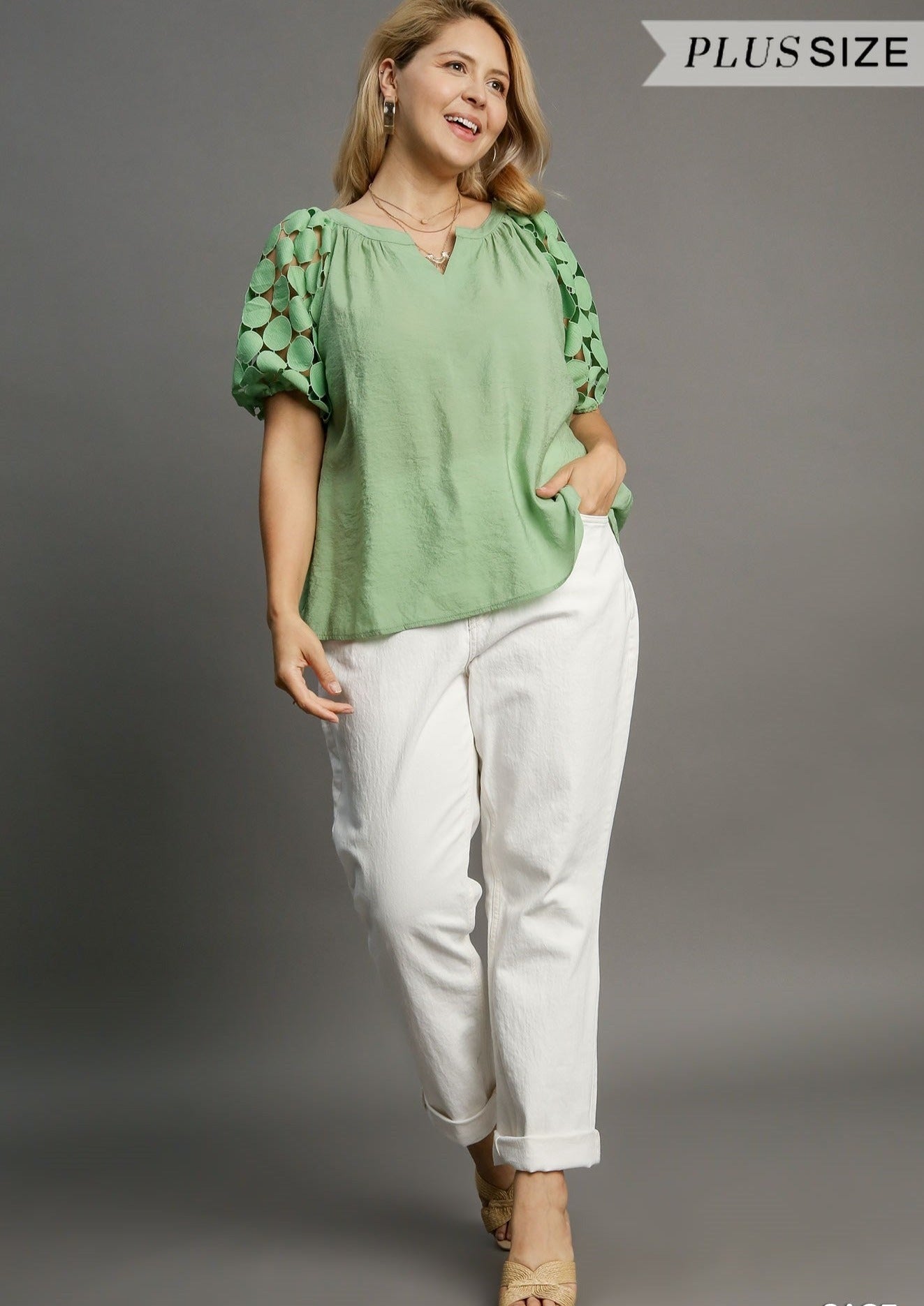 Sage Split Neck Bubble Sleeve Top